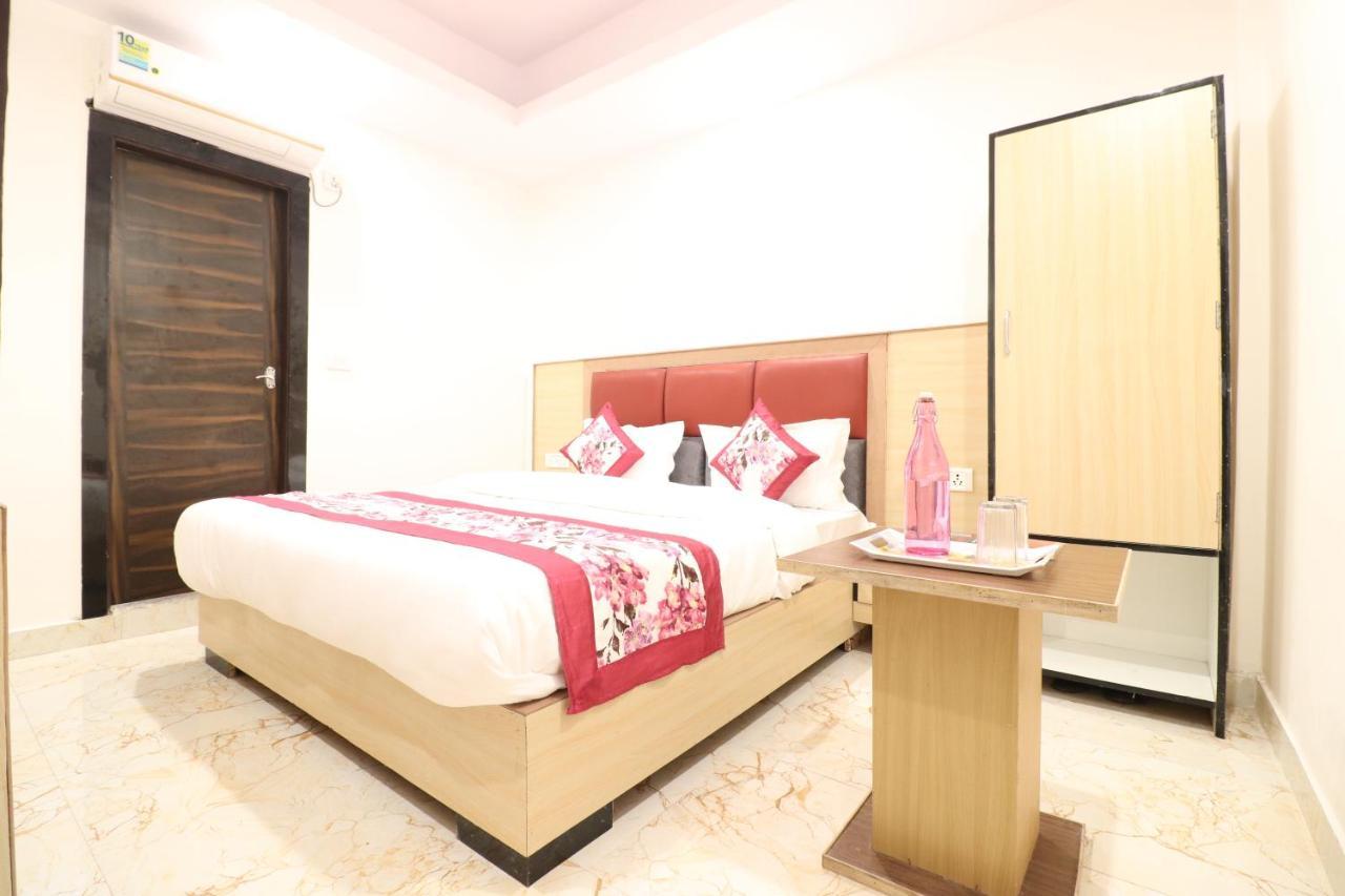 Hotel Hari International - Noida Sector 11 Kültér fotó