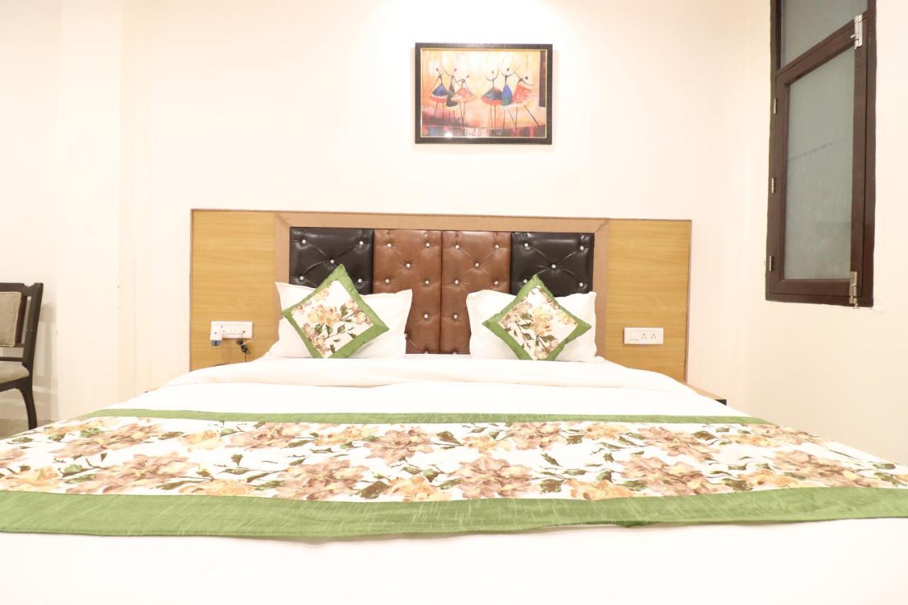 Hotel Hari International - Noida Sector 11 Kültér fotó