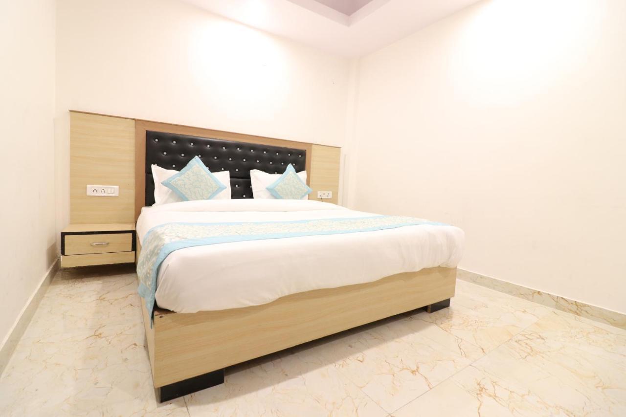 Hotel Hari International - Noida Sector 11 Kültér fotó
