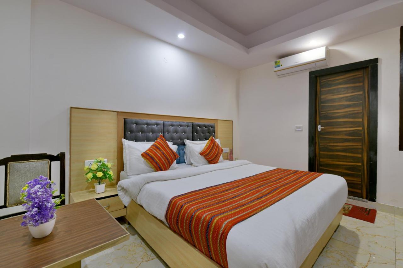 Hotel Hari International - Noida Sector 11 Kültér fotó