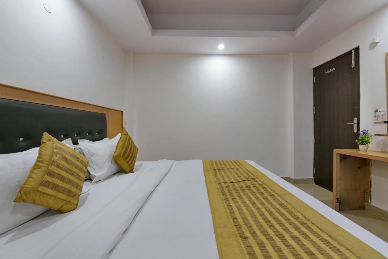 Hotel Hari International - Noida Sector 11 Kültér fotó