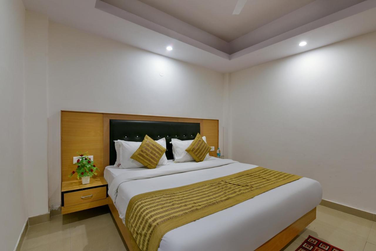 Hotel Hari International - Noida Sector 11 Kültér fotó