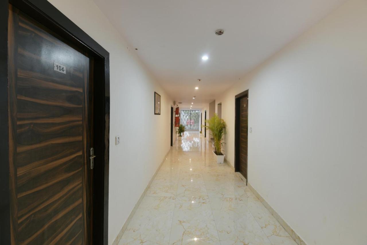 Hotel Hari International - Noida Sector 11 Kültér fotó