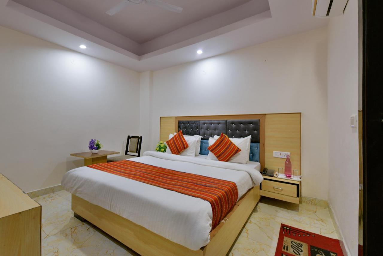 Hotel Hari International - Noida Sector 11 Kültér fotó