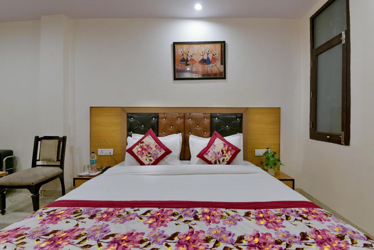 Hotel Hari International - Noida Sector 11 Kültér fotó