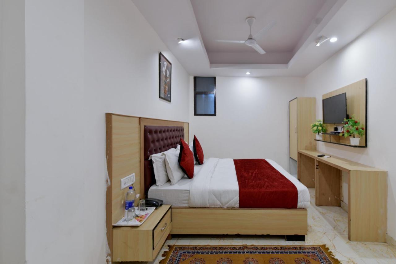 Hotel Hari International - Noida Sector 11 Kültér fotó